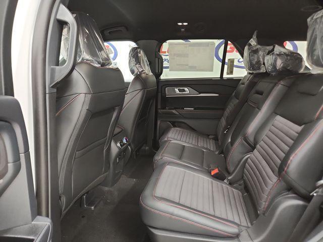 new 2025 Ford Explorer car, priced at $40,976
