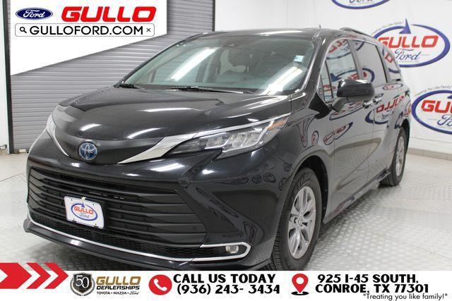 used 2023 Toyota Sienna car, priced at $40,984