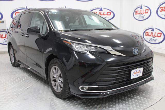 used 2023 Toyota Sienna car, priced at $40,984