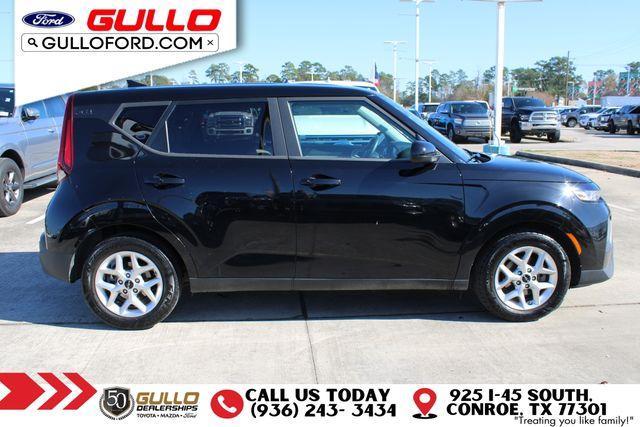 used 2022 Kia Soul car, priced at $15,991