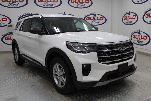 new 2025 Ford Explorer car, priced at $40,362