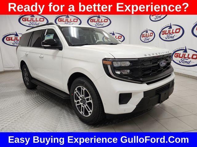 new 2025 Ford Expedition car, priced at $69,355