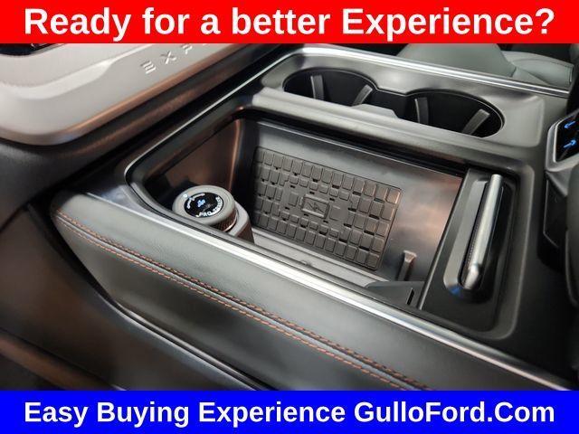 new 2025 Ford Expedition car, priced at $69,355