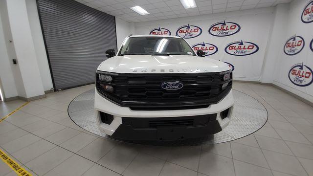 new 2025 Ford Expedition car, priced at $69,355