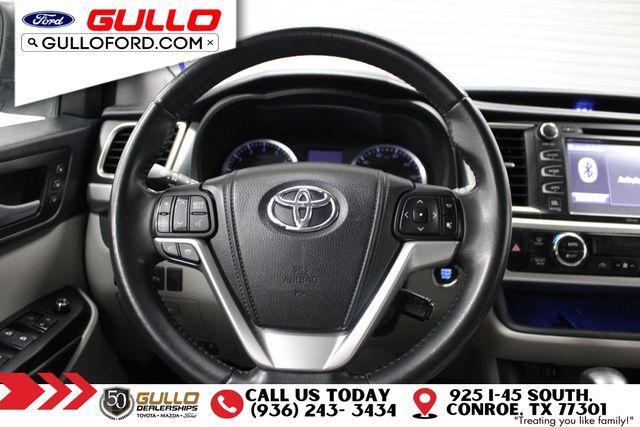 used 2014 Toyota Highlander car, priced at $17,695