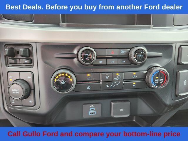 new 2025 Ford F-250 car, priced at $66,490