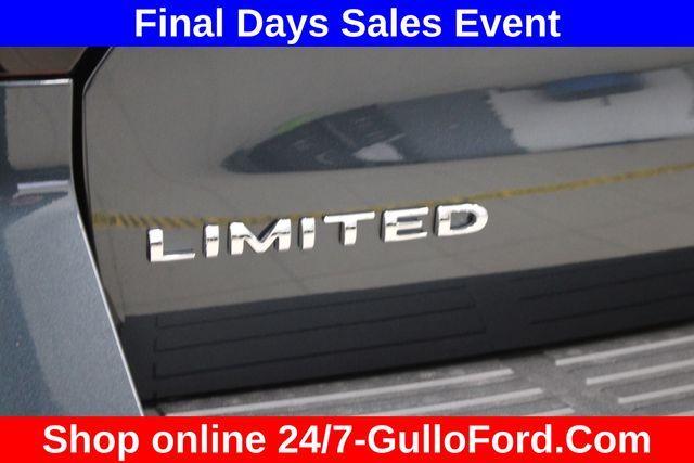 new 2024 Ford Expedition Max car, priced at $64,302