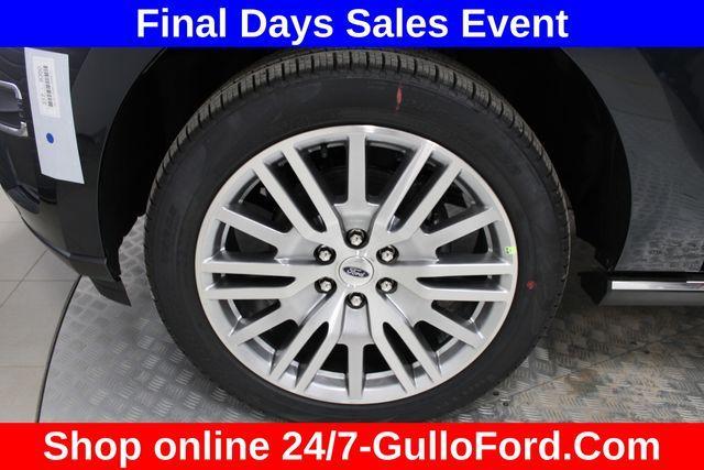 new 2024 Ford Expedition Max car, priced at $64,302