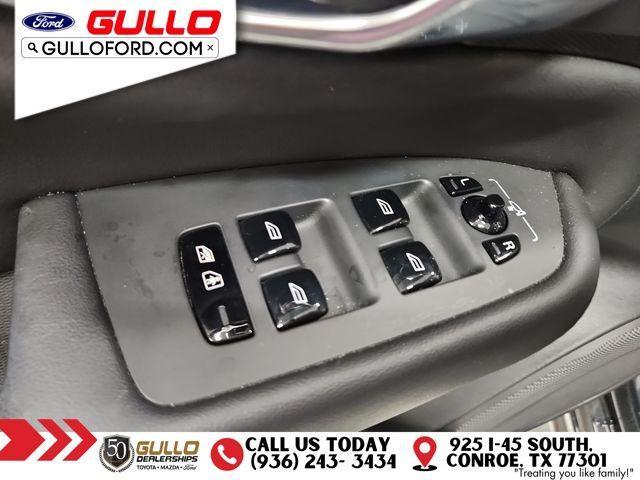 used 2021 Volvo XC90 car, priced at $40,991