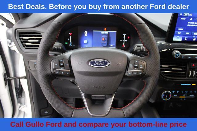 new 2025 Ford Escape car, priced at $28,104