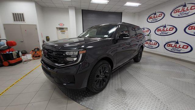new 2025 Ford Expedition Max car, priced at $81,131