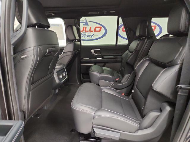 new 2025 Ford Expedition Max car, priced at $81,131
