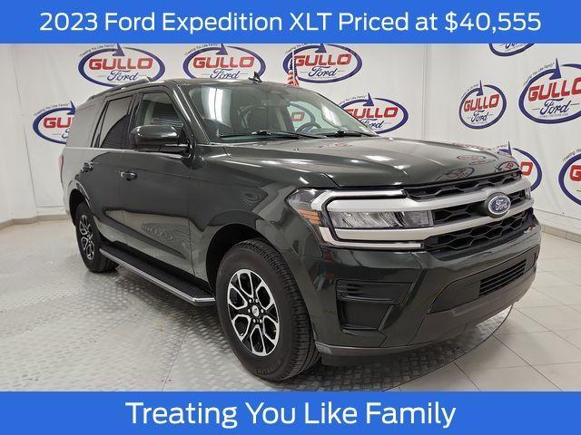 used 2023 Ford Expedition car, priced at $40,555