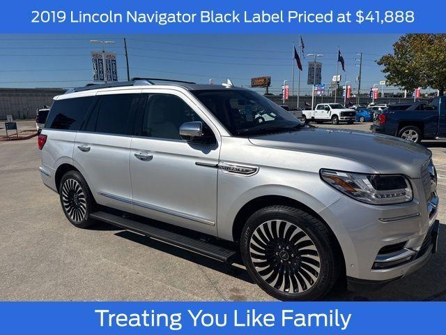 used 2019 Lincoln Navigator car, priced at $41,888