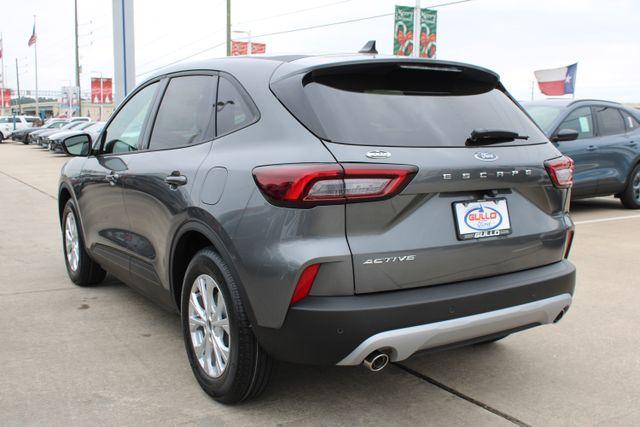 new 2025 Ford Escape car, priced at $27,778