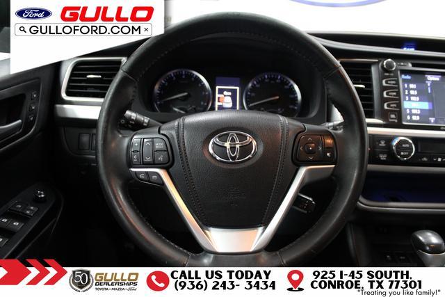 used 2014 Toyota Highlander car, priced at $12,991