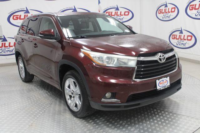 used 2014 Toyota Highlander car, priced at $12,991