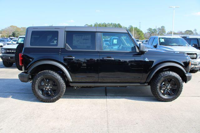 new 2024 Ford Bronco car, priced at $43,689