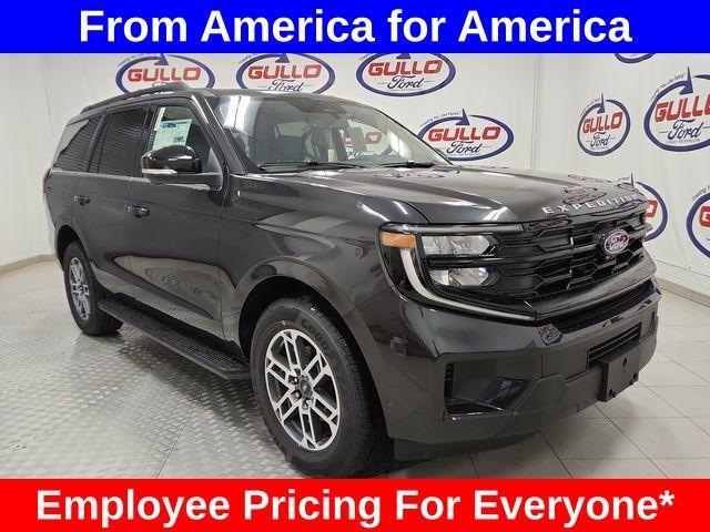 new 2025 Ford Expedition car, priced at $68,855