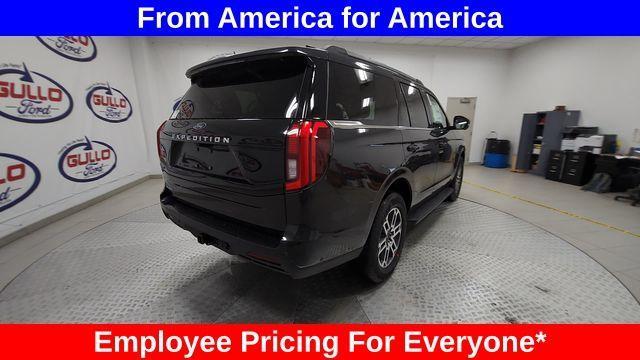 new 2025 Ford Expedition car, priced at $68,855