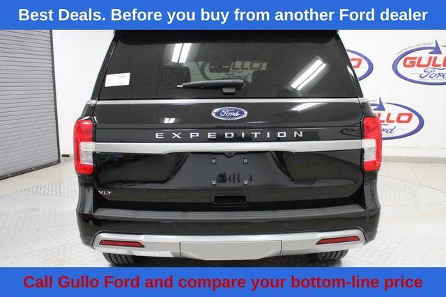 new 2024 Ford Expedition car, priced at $54,900