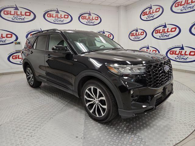 new 2025 Ford Explorer car, priced at $40,544