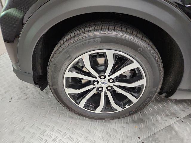new 2025 Ford Explorer car, priced at $40,544