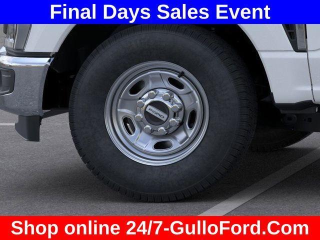 new 2024 Ford F-250 car, priced at $47,290