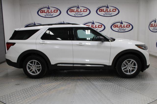 new 2025 Ford Explorer car, priced at $39,455