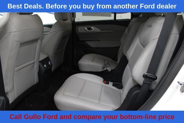 new 2025 Ford Explorer car, priced at $39,455