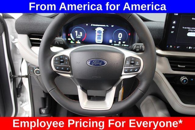new 2025 Ford Explorer car, priced at $40,283