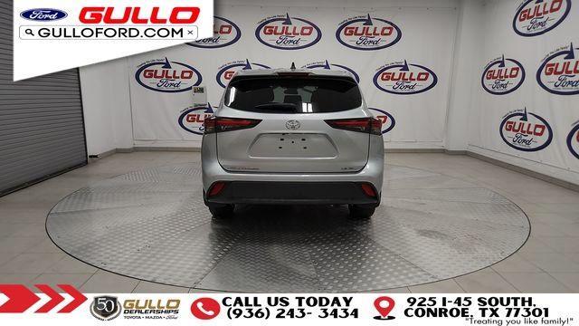 used 2024 Toyota Highlander car, priced at $30,487