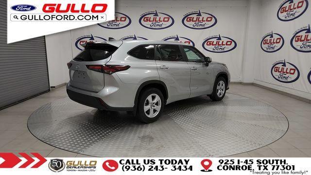 used 2024 Toyota Highlander car, priced at $30,487