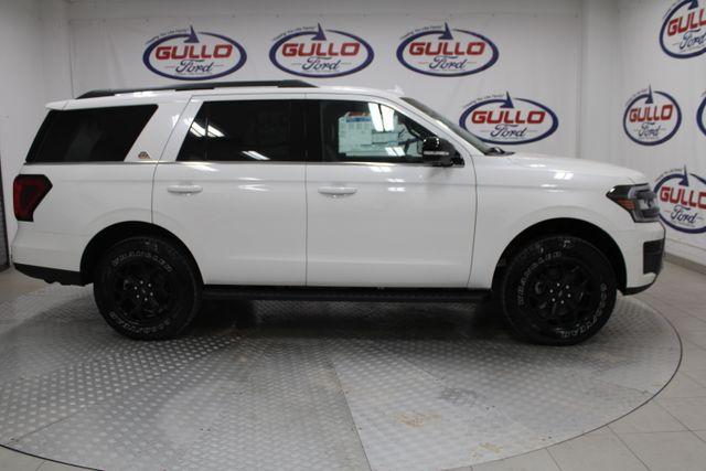 new 2024 Ford Expedition car, priced at $84,015