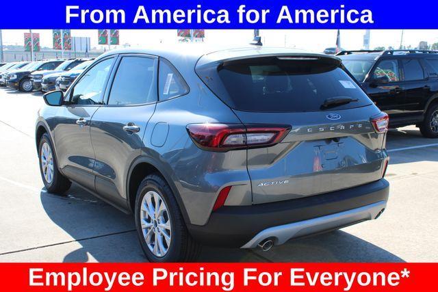 new 2025 Ford Escape car, priced at $27,443