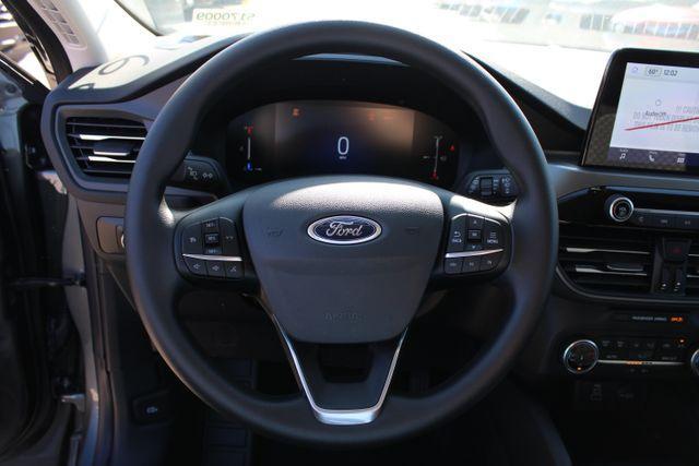 new 2025 Ford Escape car, priced at $25,906