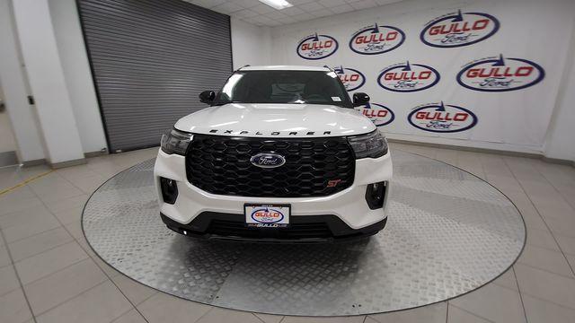 new 2025 Ford Explorer car, priced at $54,224