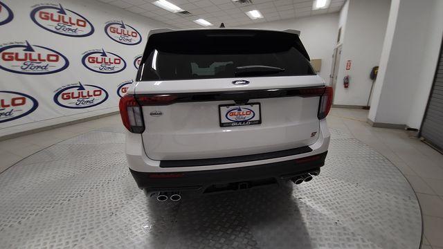 new 2025 Ford Explorer car, priced at $54,224