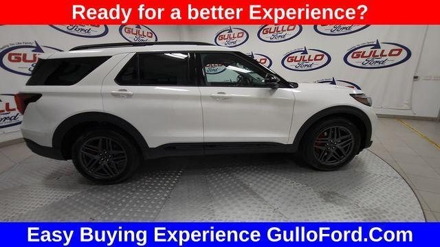 new 2025 Ford Explorer car, priced at $54,224