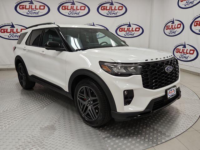 new 2025 Ford Explorer car, priced at $57,174