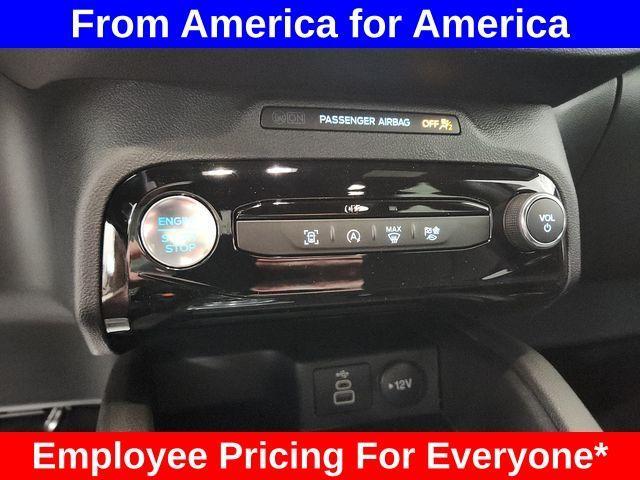 new 2025 Ford Escape car, priced at $30,986