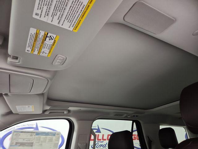 new 2025 Ford Expedition car, priced at $87,295