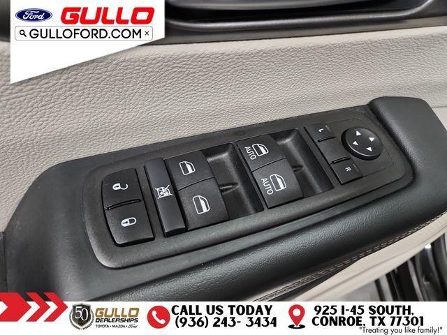 used 2024 Chrysler Pacifica car, priced at $30,777