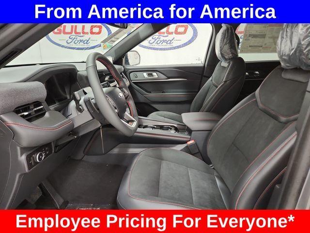 new 2025 Ford Explorer car, priced at $53,744