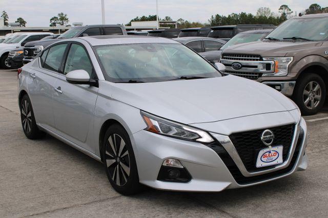 used 2019 Nissan Altima car, priced at $15,900