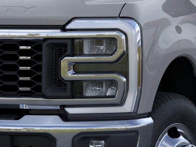 new 2026 Ford F-350 car, priced at $81,613