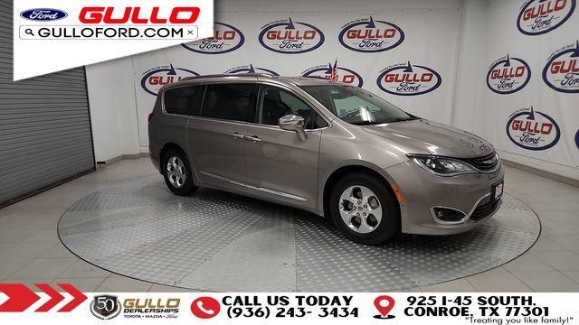 used 2018 Chrysler Pacifica Hybrid car, priced at $16,824