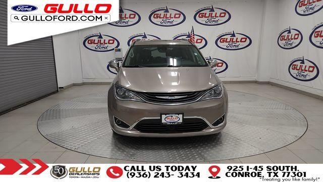 used 2018 Chrysler Pacifica Hybrid car, priced at $16,824