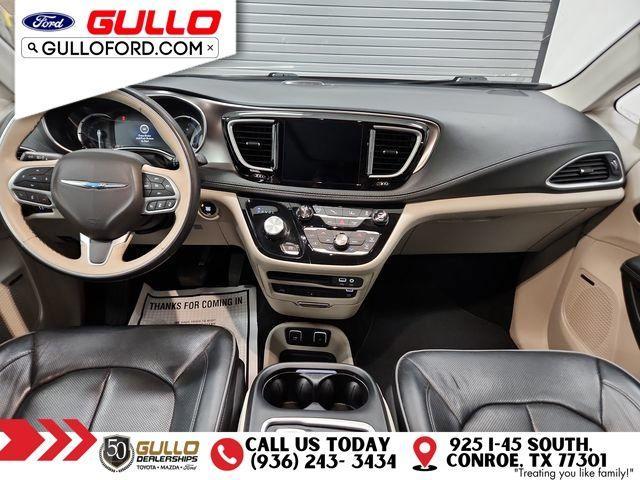 used 2018 Chrysler Pacifica Hybrid car, priced at $16,824