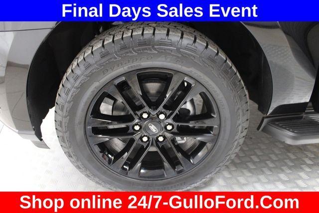 new 2024 Ford Expedition Max car, priced at $60,412